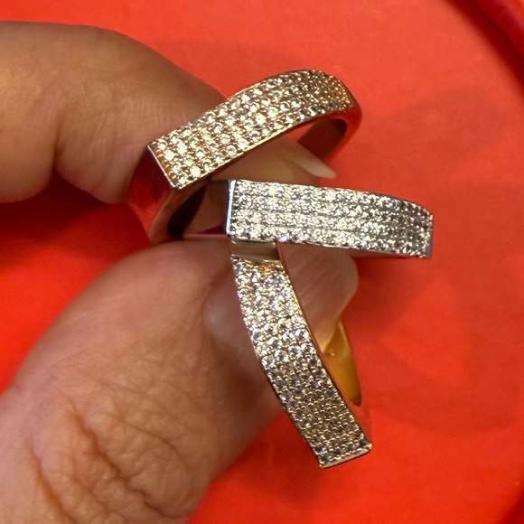 Henri Bendel - Set of 3 Stacking Rings Size 7 - Picture 10 of 11